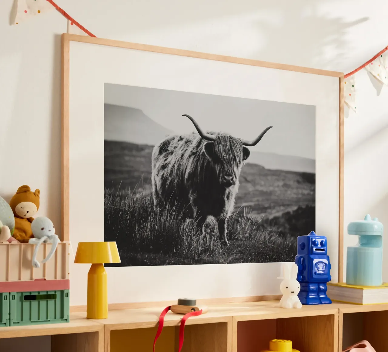 Bovini delle Highlands scozzesi poster con telaio in legno da susea