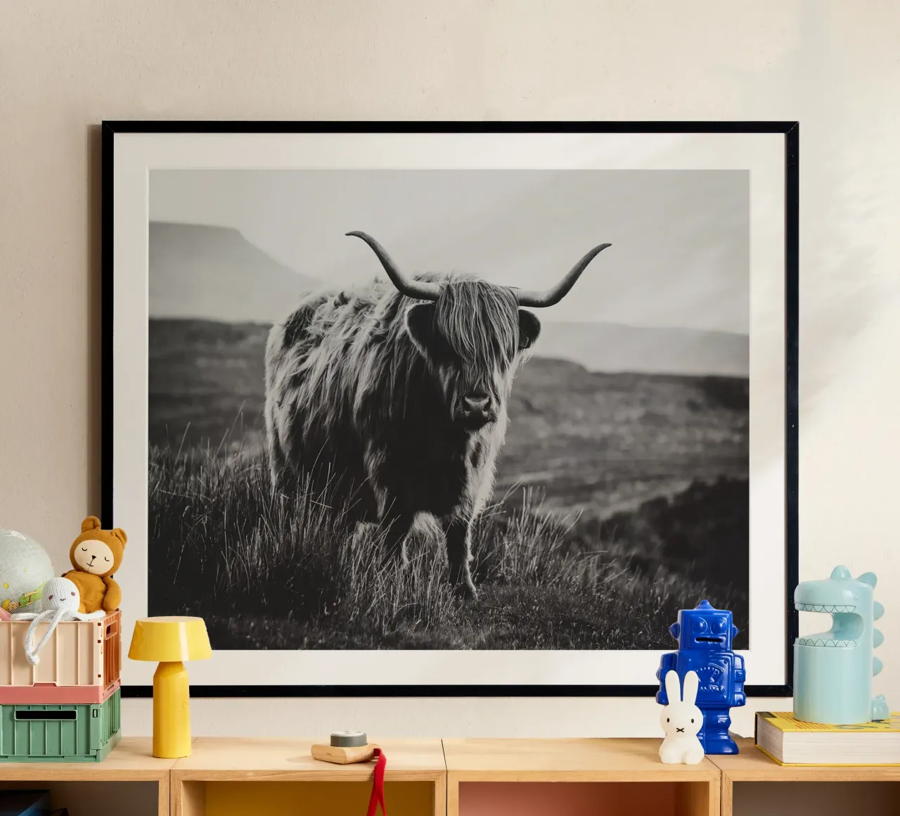 Bovini delle Highlands scozzesi poster con telaio in legno da susea