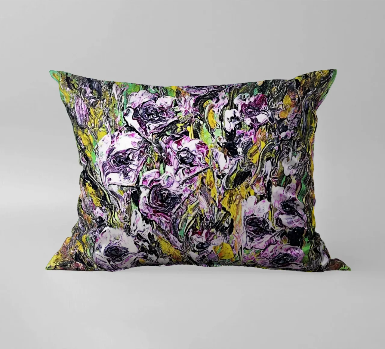 FIORI IN RIVA AL FIUME. cuscino da Little treasures for your home