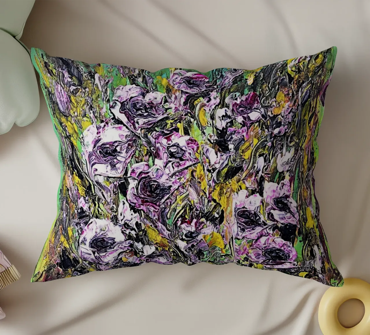 FIORI IN RIVA AL FIUME. cuscino da Little treasures for your home