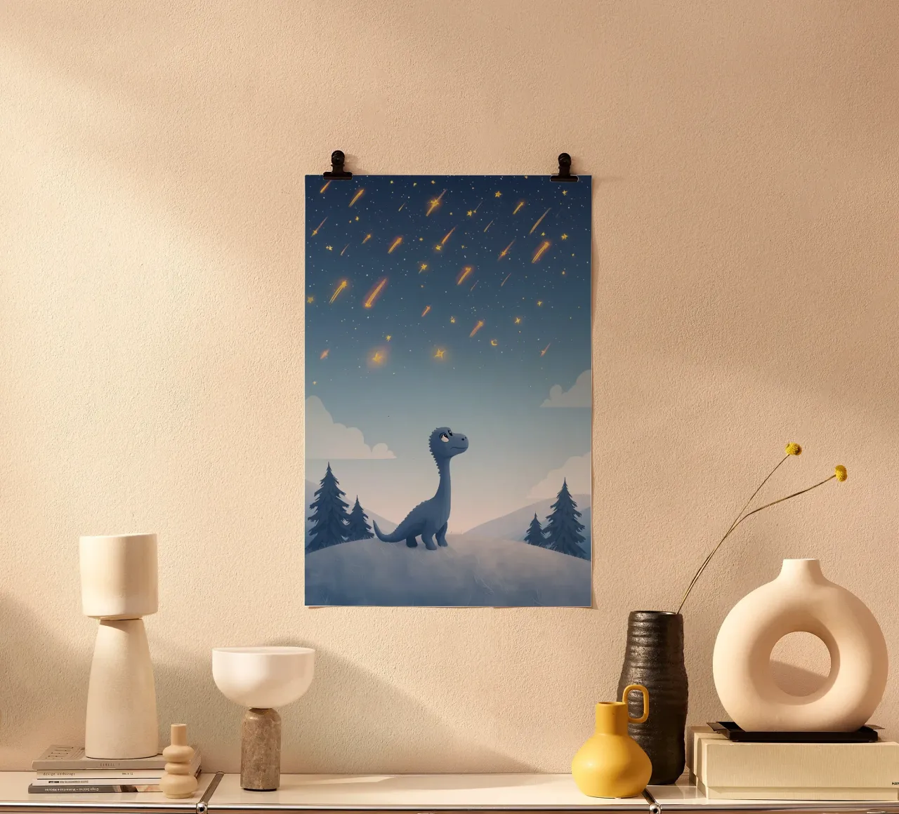 Un simpatico dinosauro blu osserva la pioggia di meteoriti carta hahnemühle da DesignDoodle