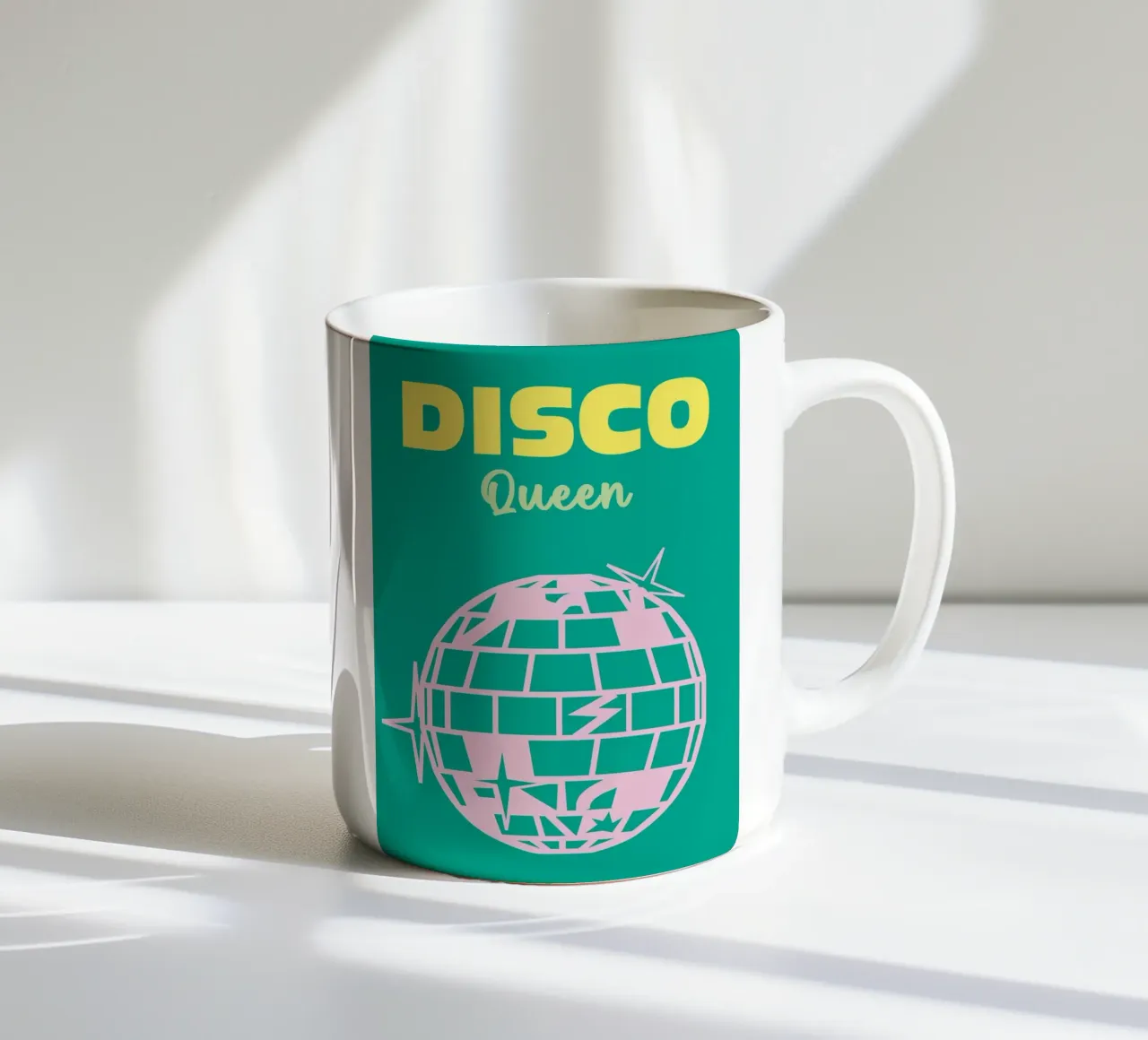 Disco Queen tazza in ceramica da Colorful Homes