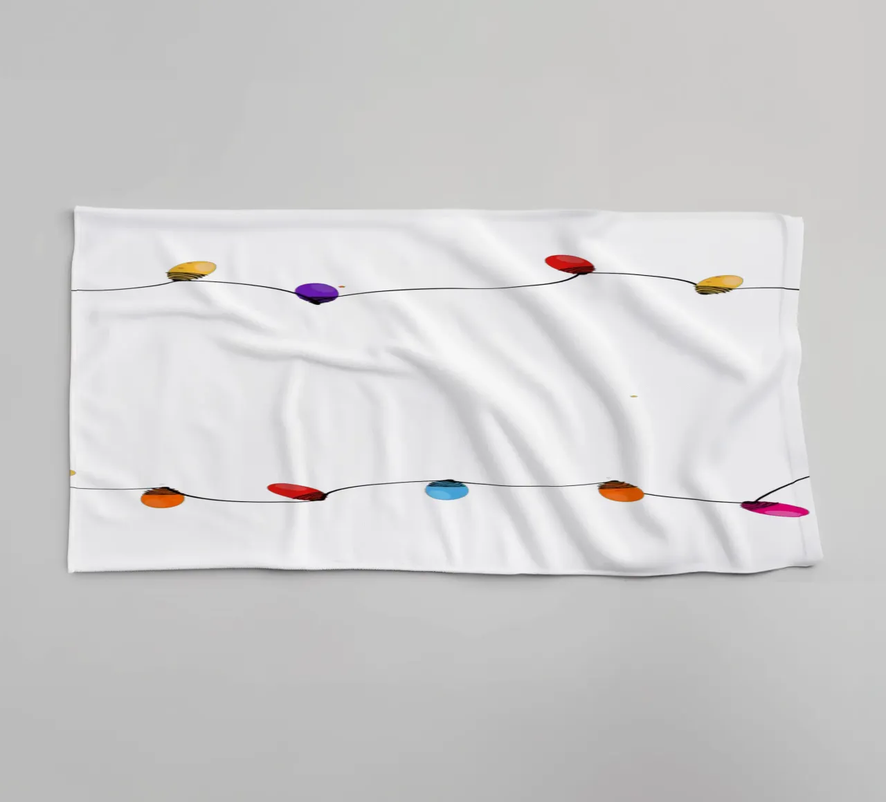 Cornice natalizia colorata con lampadina asciugamano da bagno da GalerieGG