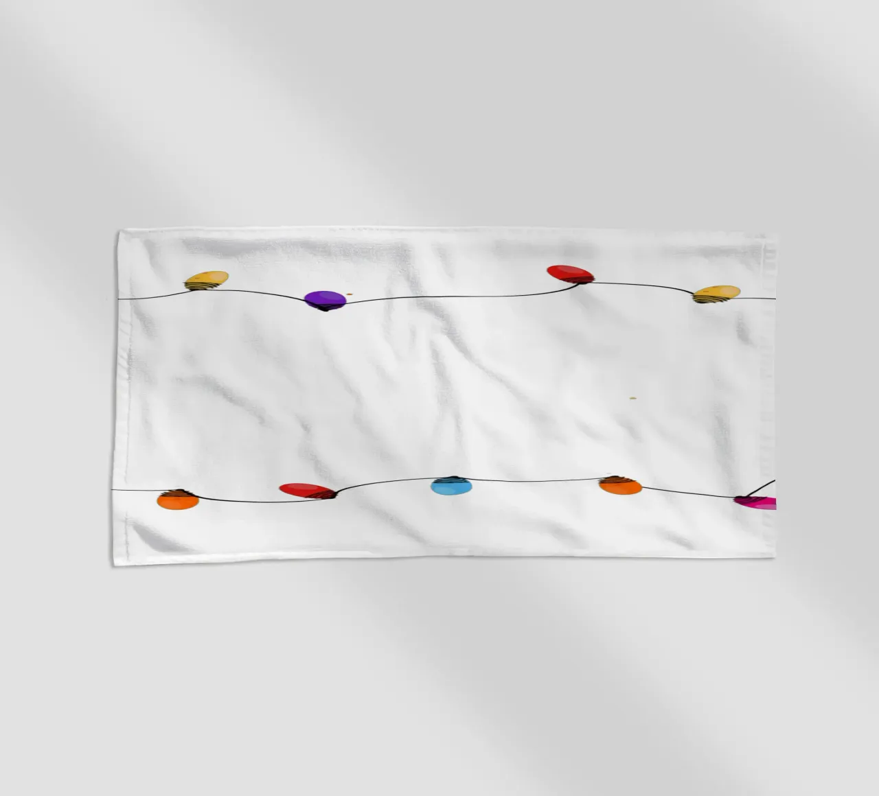 Cornice natalizia colorata con lampadina telo mare da GalerieGG
