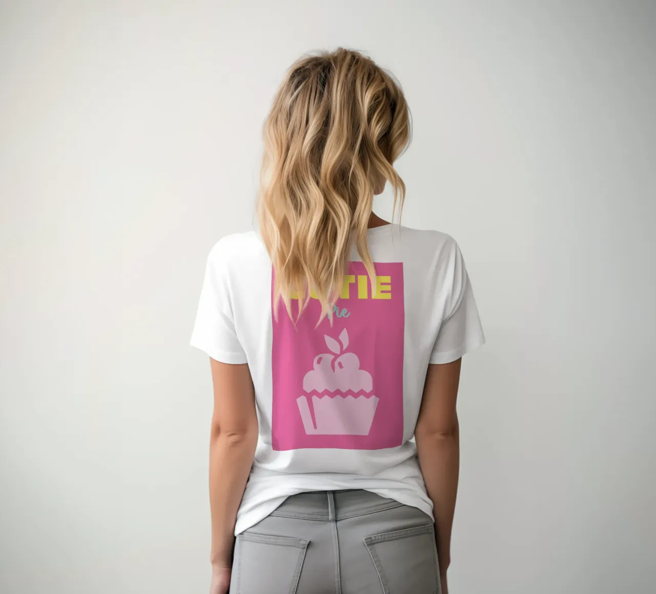 Cutie Pie t-shirt da Colorful Homes