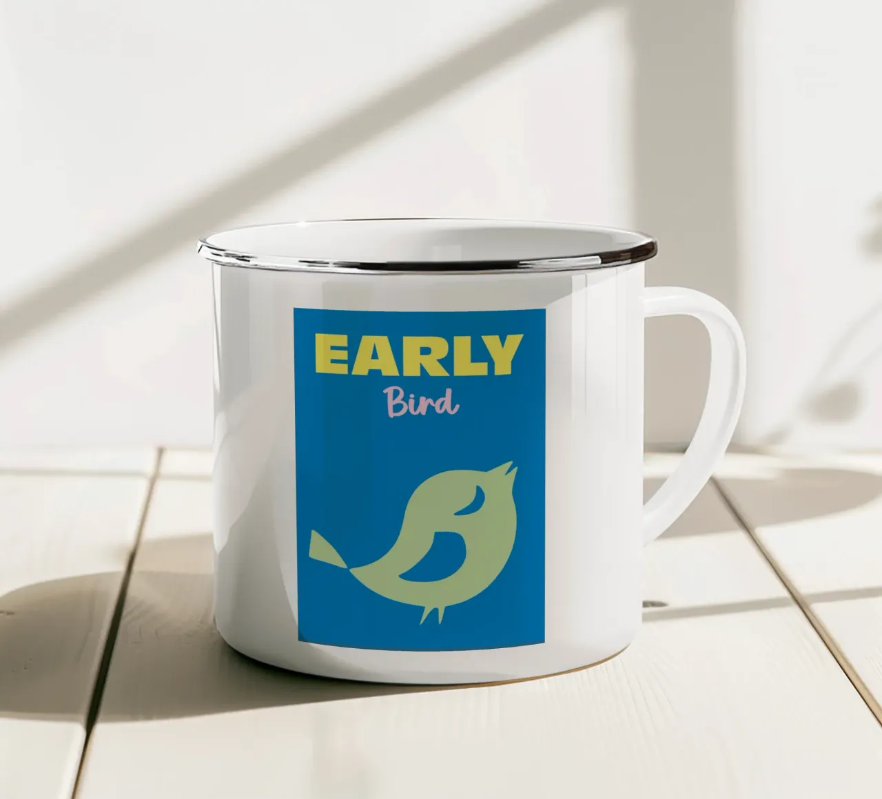 Early Bird tazza in smalto da Colorful Homes