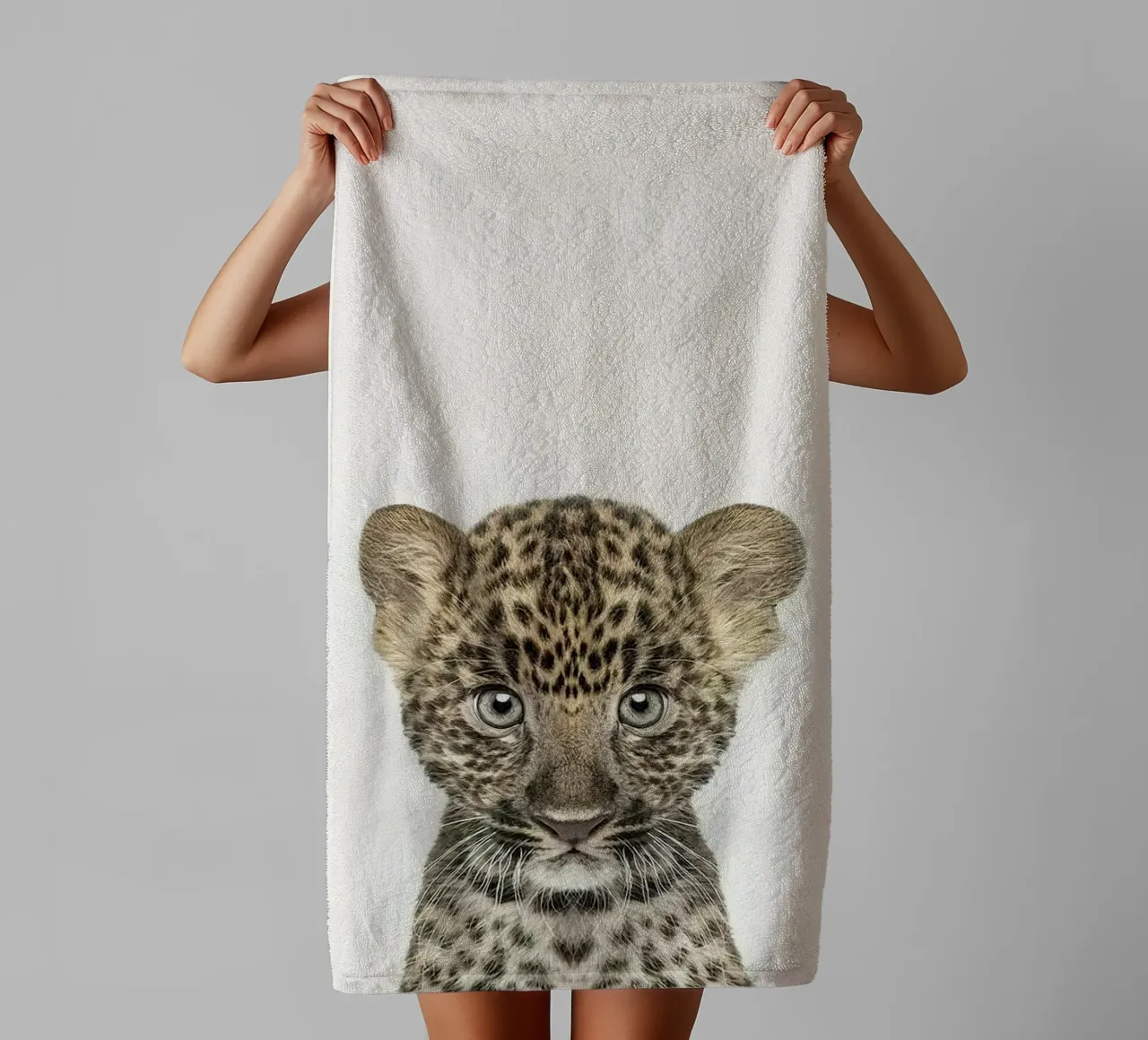 Bambino leopardo asciugamano da bagno da Emil Art Studio