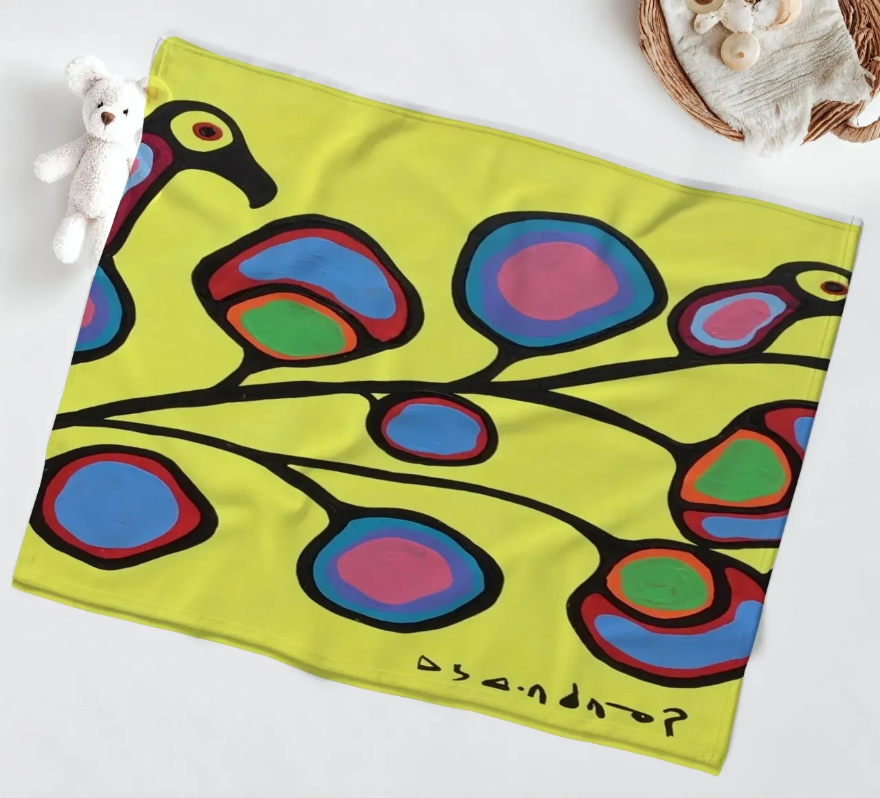 Norval Morrisseau Uccelli su un ramo coperta in pile da Riley Art Studio