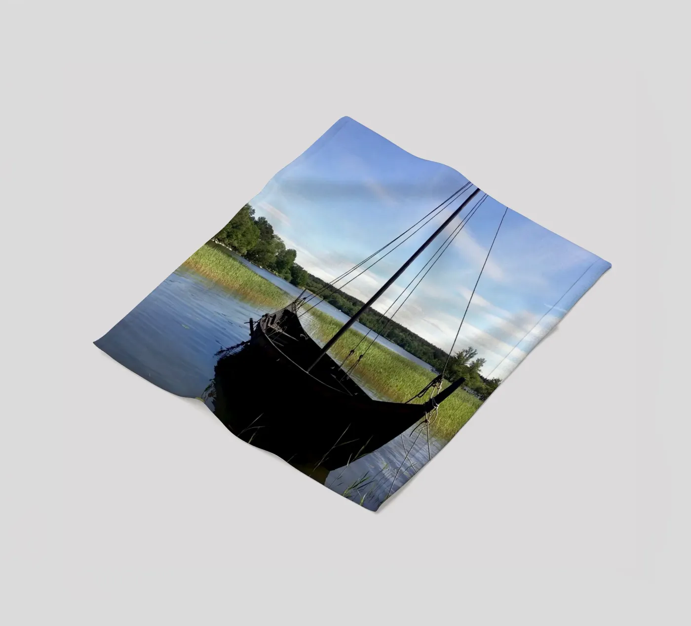 Viking boat Fleecedecke von Piccola Serenata