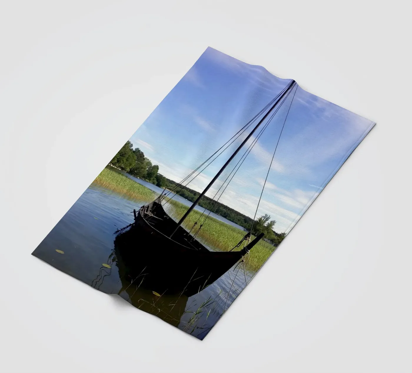 Viking boat Fleecedecke von Piccola Serenata