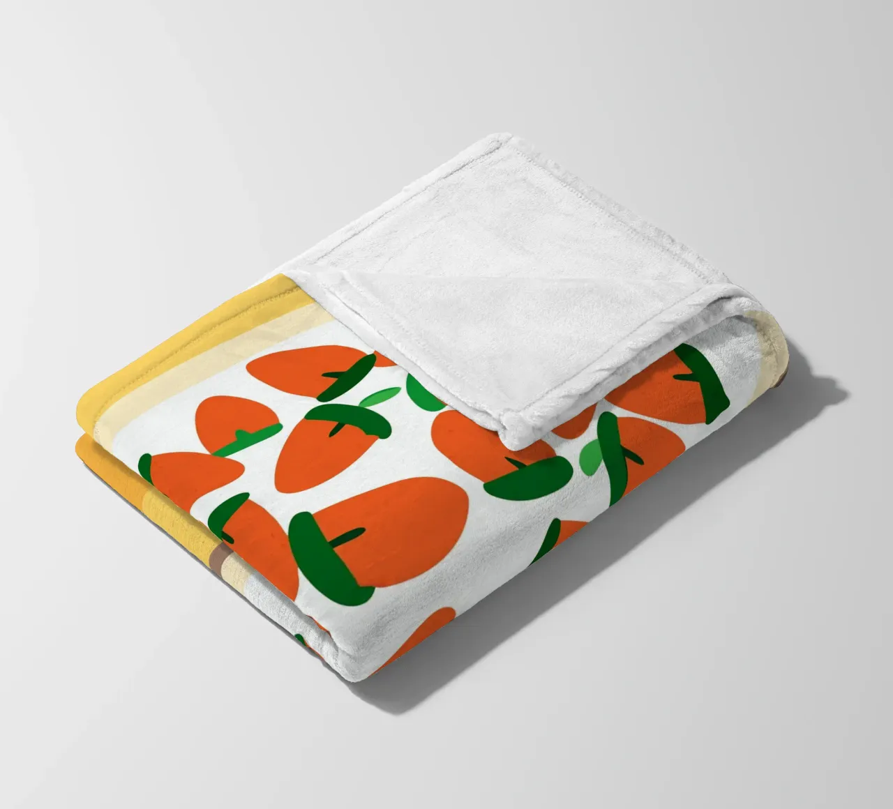Fragole in una ciotola coperta in pile da OFFICIAL FRUIT & VEGETABLES