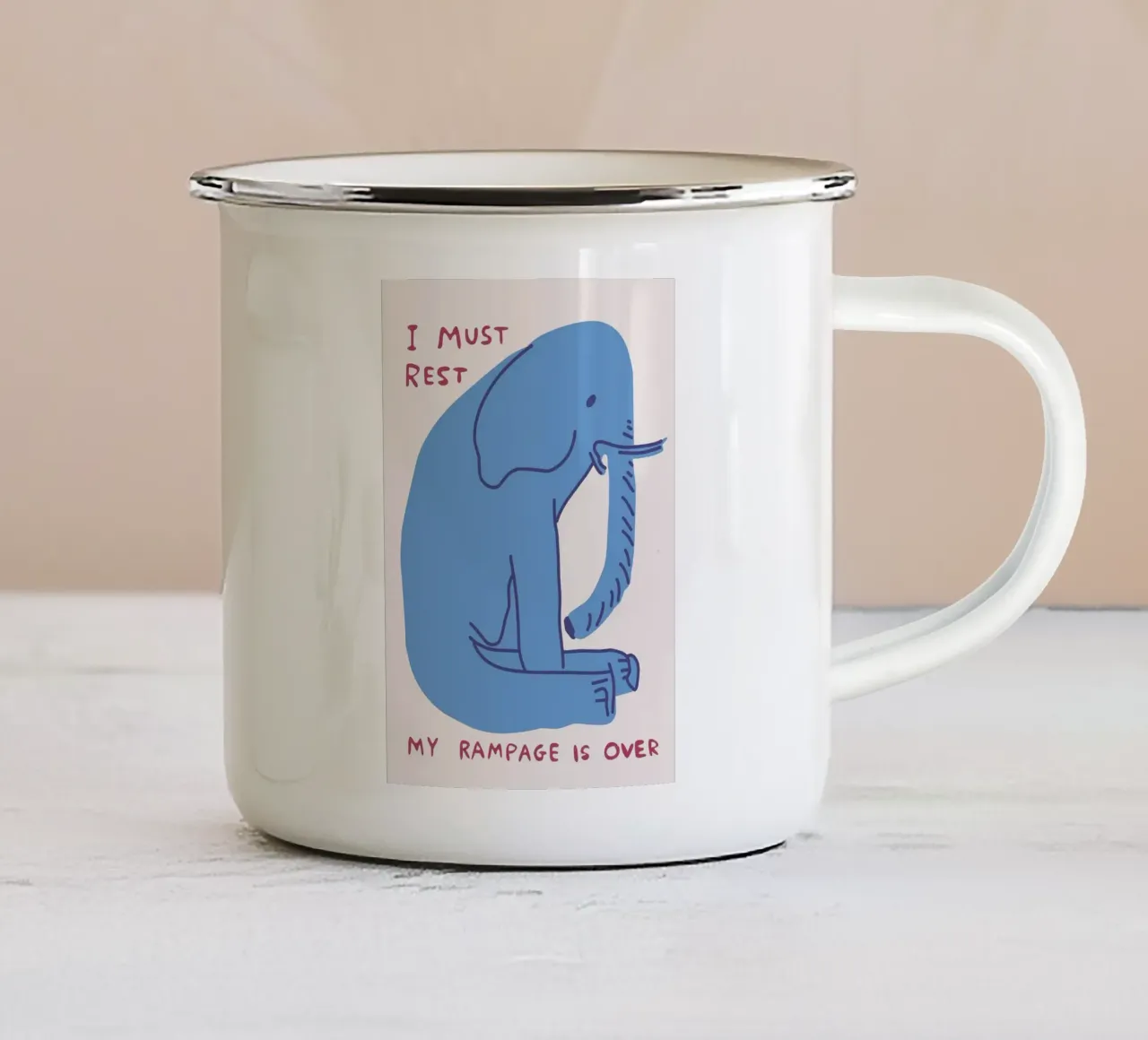 elefante animale astratto tazza in smalto da Nina Wolf