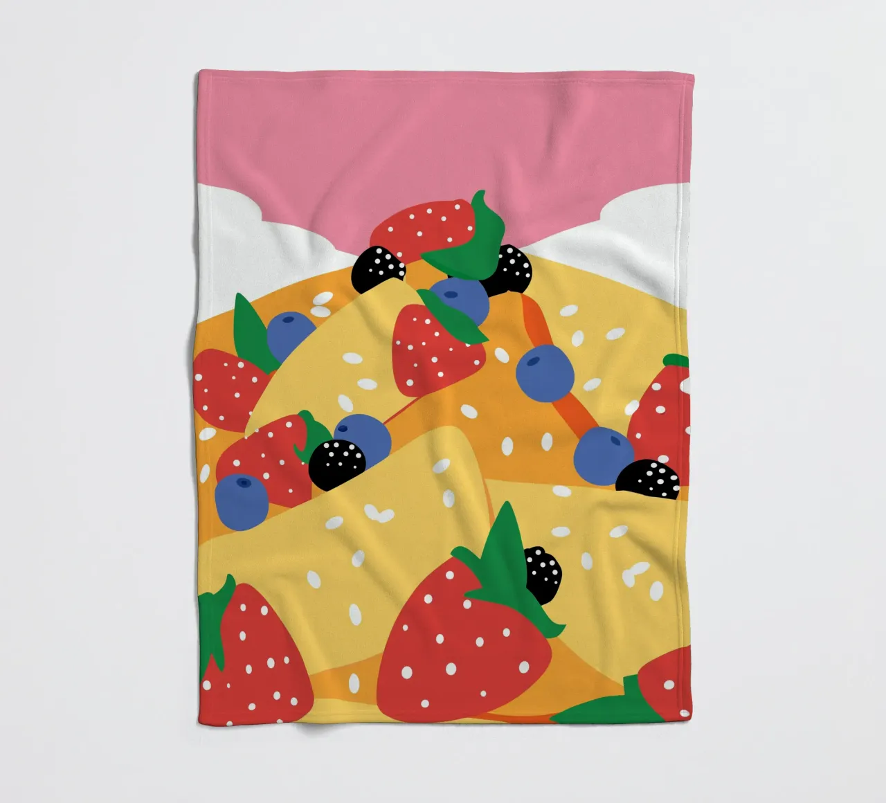 Torta con fragole e mirtilli coperta in pile da OFFICIAL FRUIT & VEGETABLES