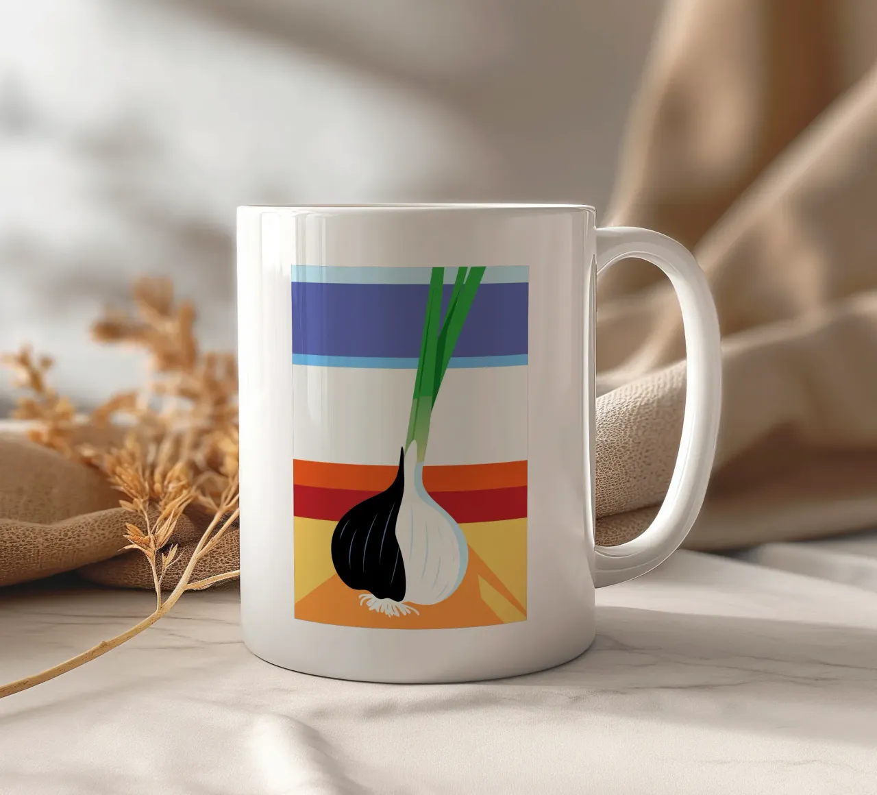 Aglio bianco e nero tazza in ceramica da OFFICIAL FRUIT & VEGETABLES