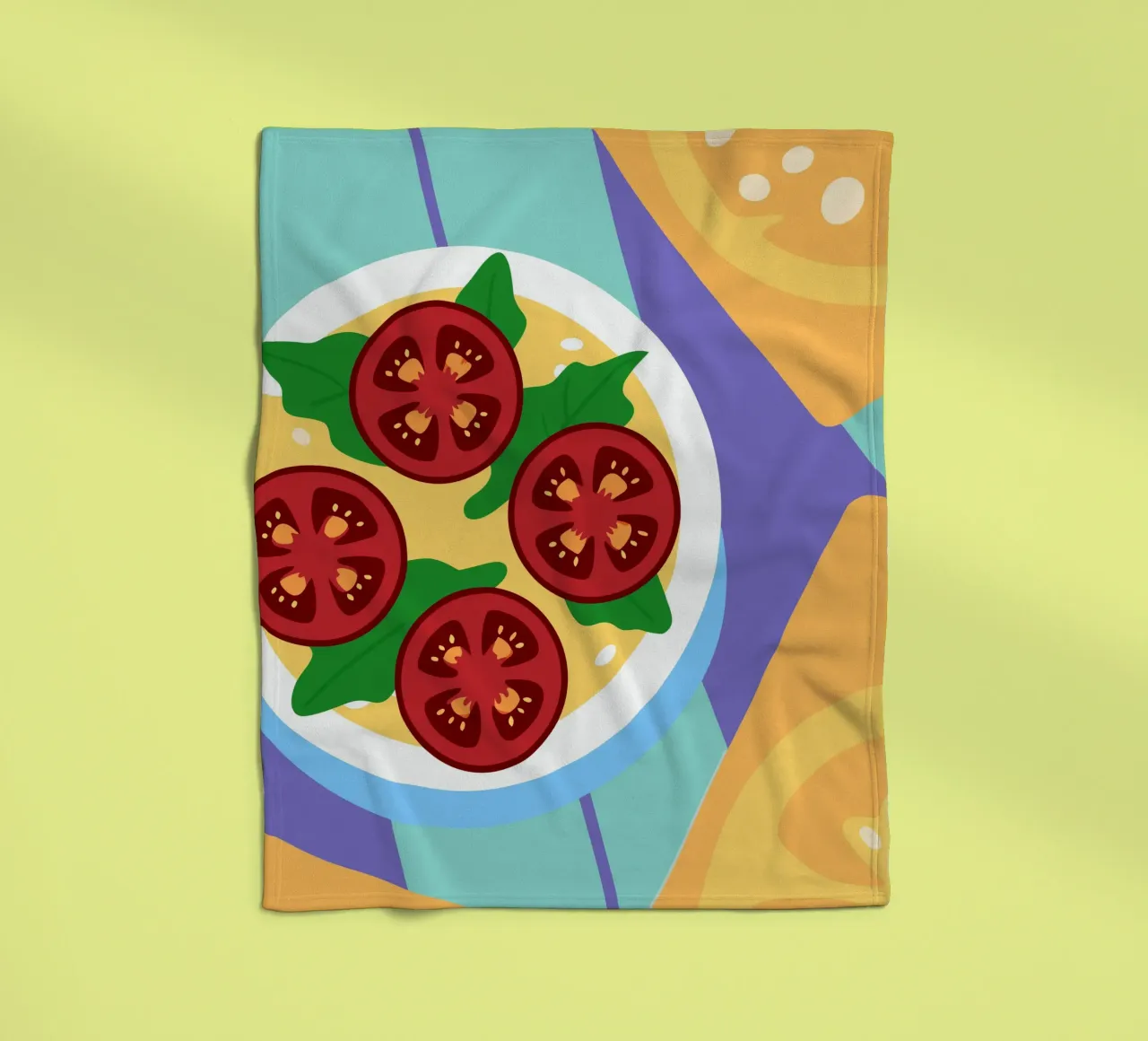 Ciotola di zuppa di pomodoro fresco con foglie verdi coperta in pile da OFFICIAL FRUIT & VEGETABLES