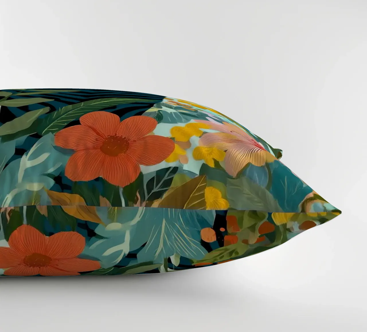 Midnight Tiger in Blooming Jungle cuscino da Luca