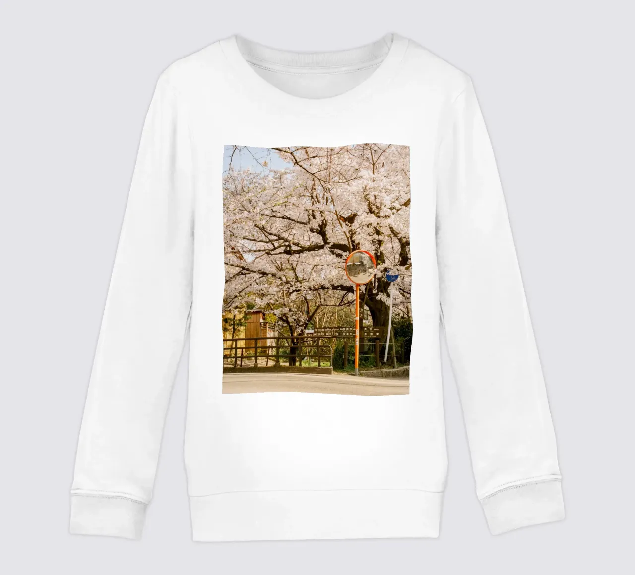 La via dei ciliegi in fiore a Kyoto, Giappone felpa bambino da mbgraphx2
