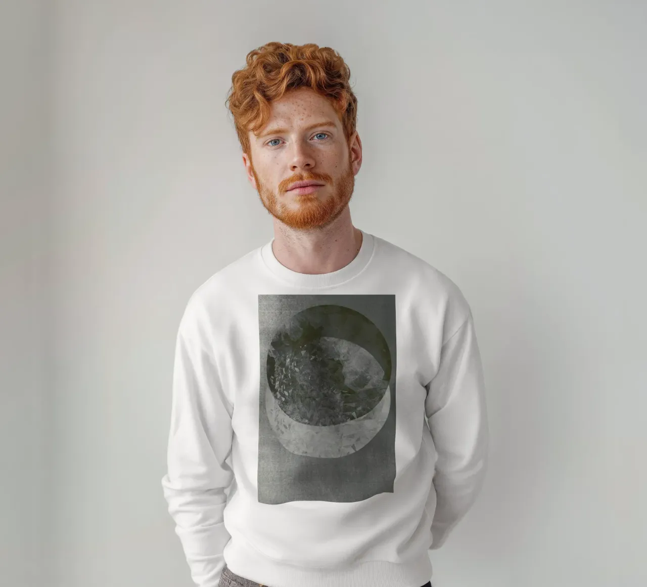 Two Moon Sweatshirt von RK Design