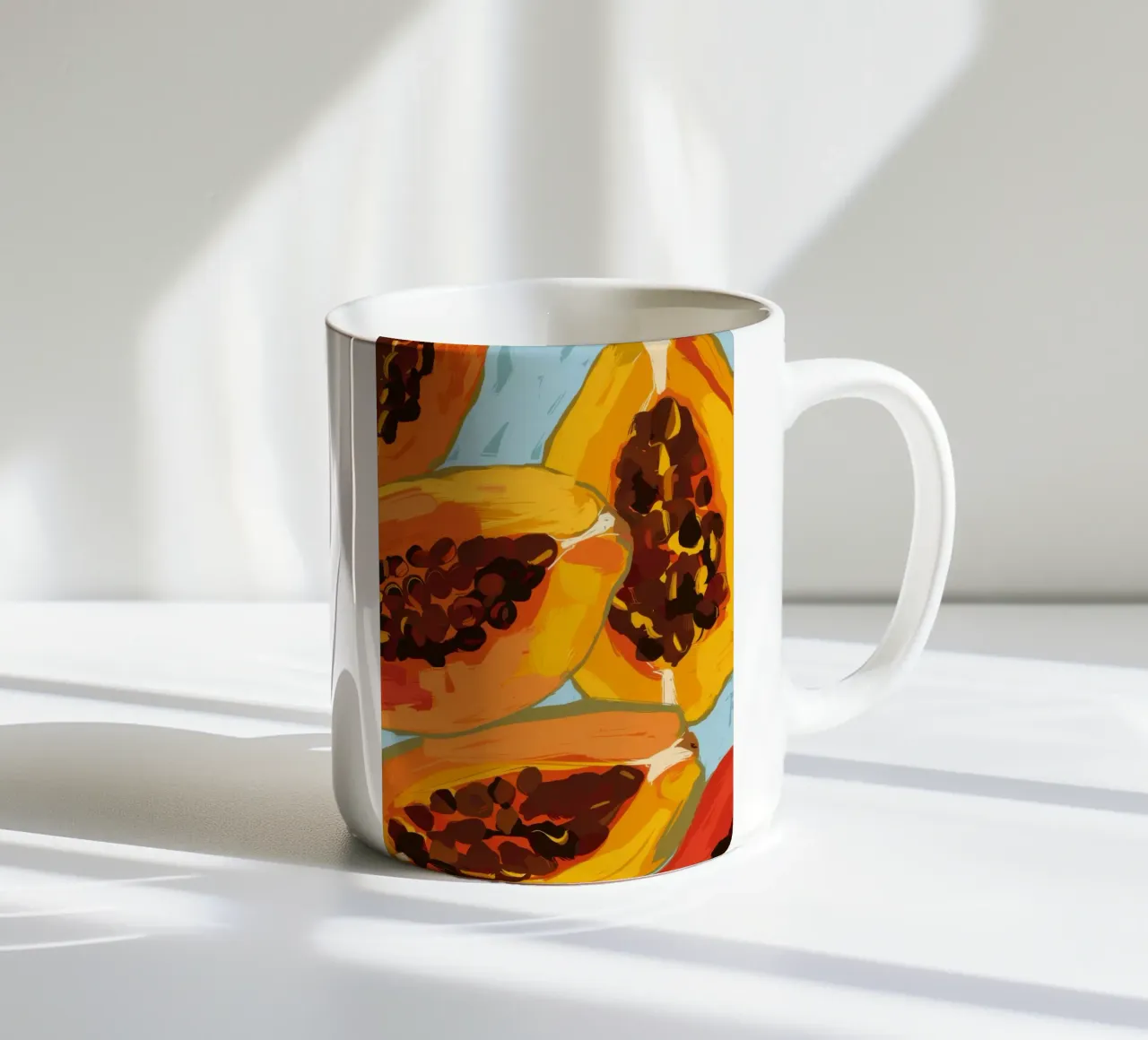 Papaya lussureggiante in primo piano tazza in ceramica da Sun Riser
