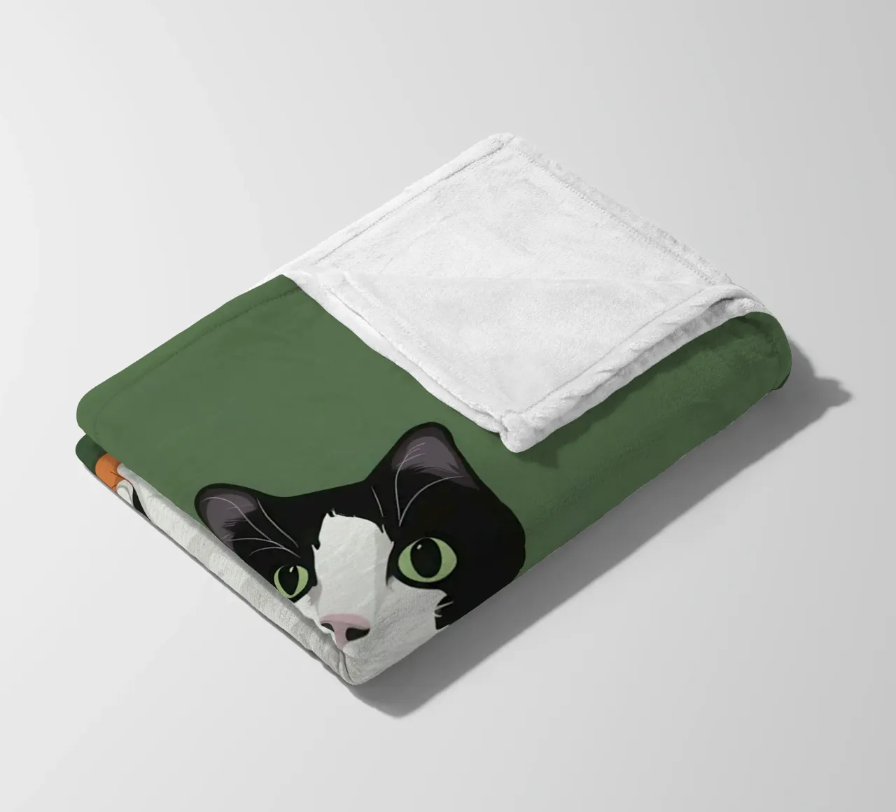Gatto Tuxedo in posa coperta in pile da Solace Light