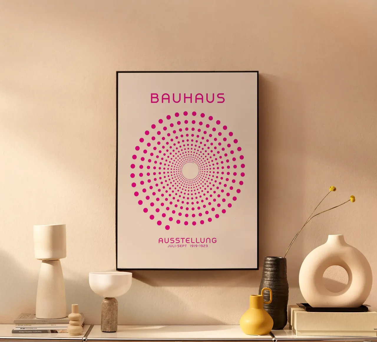 Bauhaus Concentric Dot Poster Rosa caldo Geometrico Op Art Pop plexiglass da Grungeo