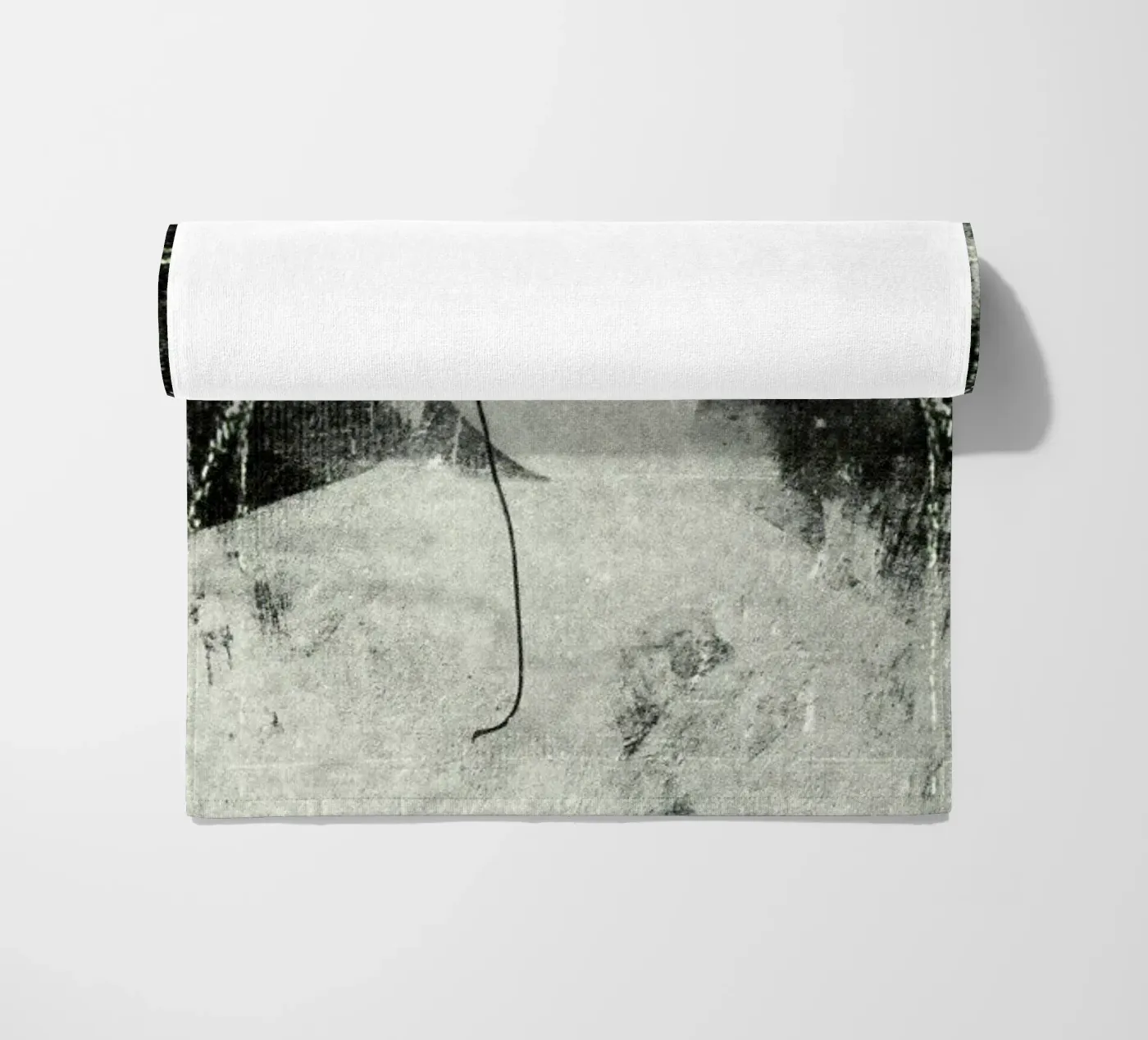 Spellbound Strandtuch von Sandrine Pagnoux