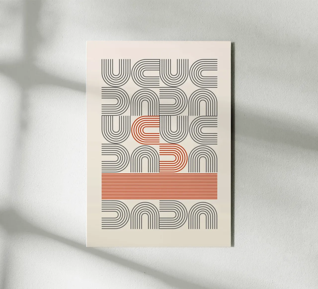 Retro Linear Arches Pattern | Mid-Century Rot & Grau Abstrac Alu-Dibond von Grungeo