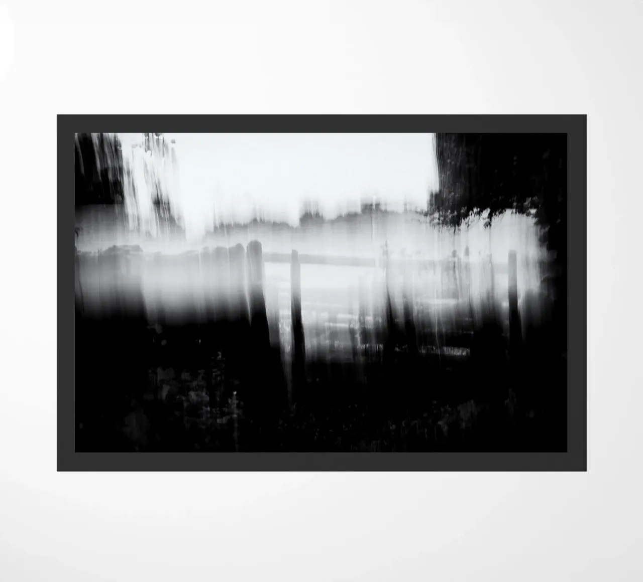 Abstract blurry monotone zerbino da artshop