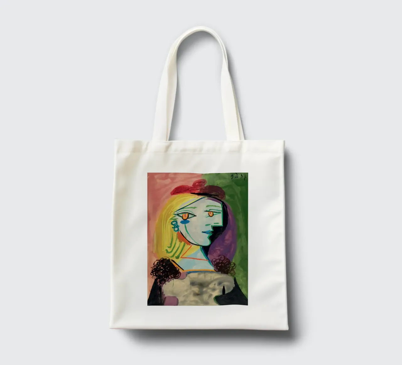 sguardo di una bella donna borsa in juta da eternal nino