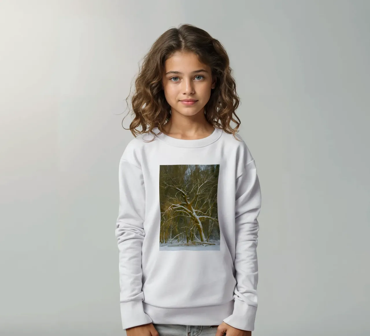 alberi secchi ai margini della foresta felpa bambino da PASMING