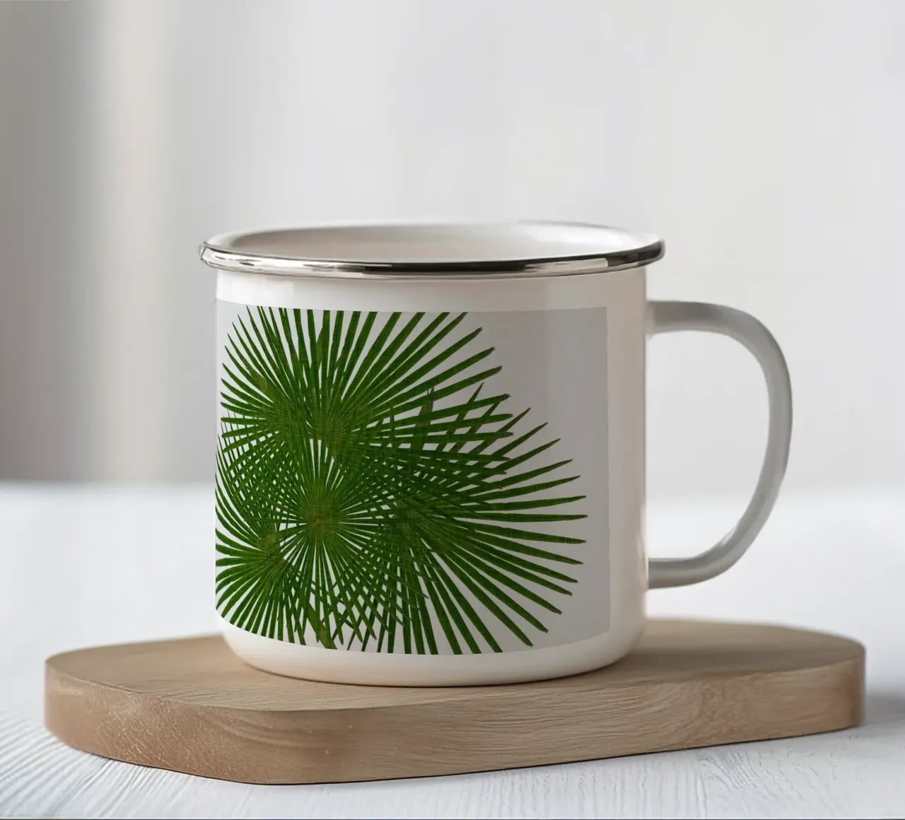 Ventaglio Palm tazza in smalto da Orara Studio