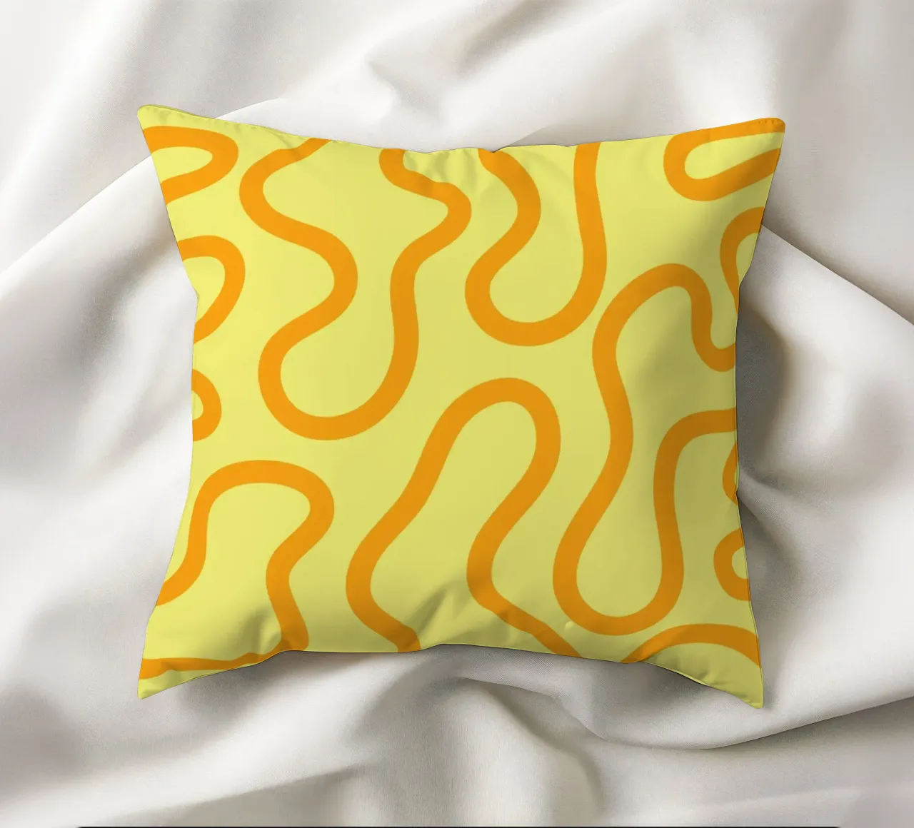 Line Art Käse gelb Kissen von Studio Fun Boy