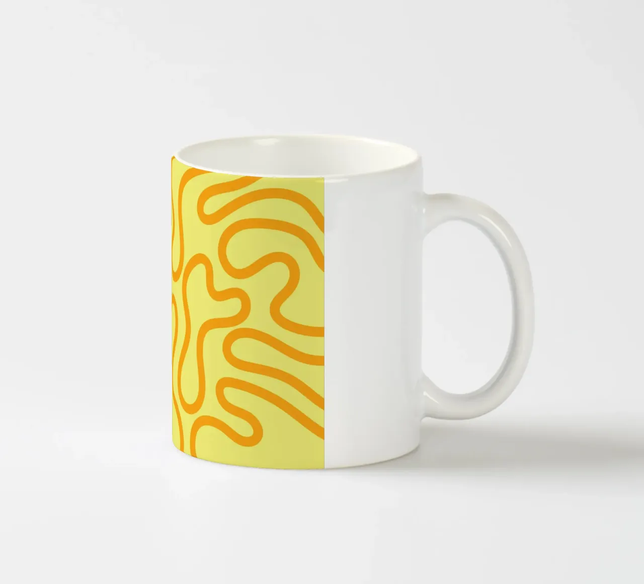 Dessin au trait fromage jaune mug en céramique de Studio Fun Boy
