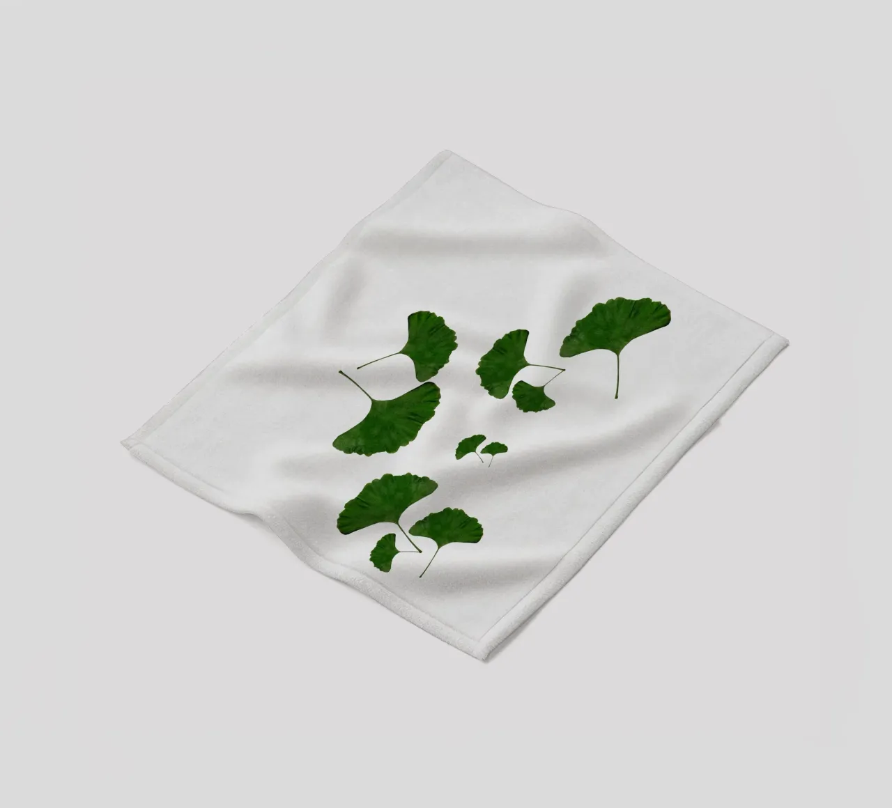 Foglie di ginkgo I coperta in pile da Orara Studio