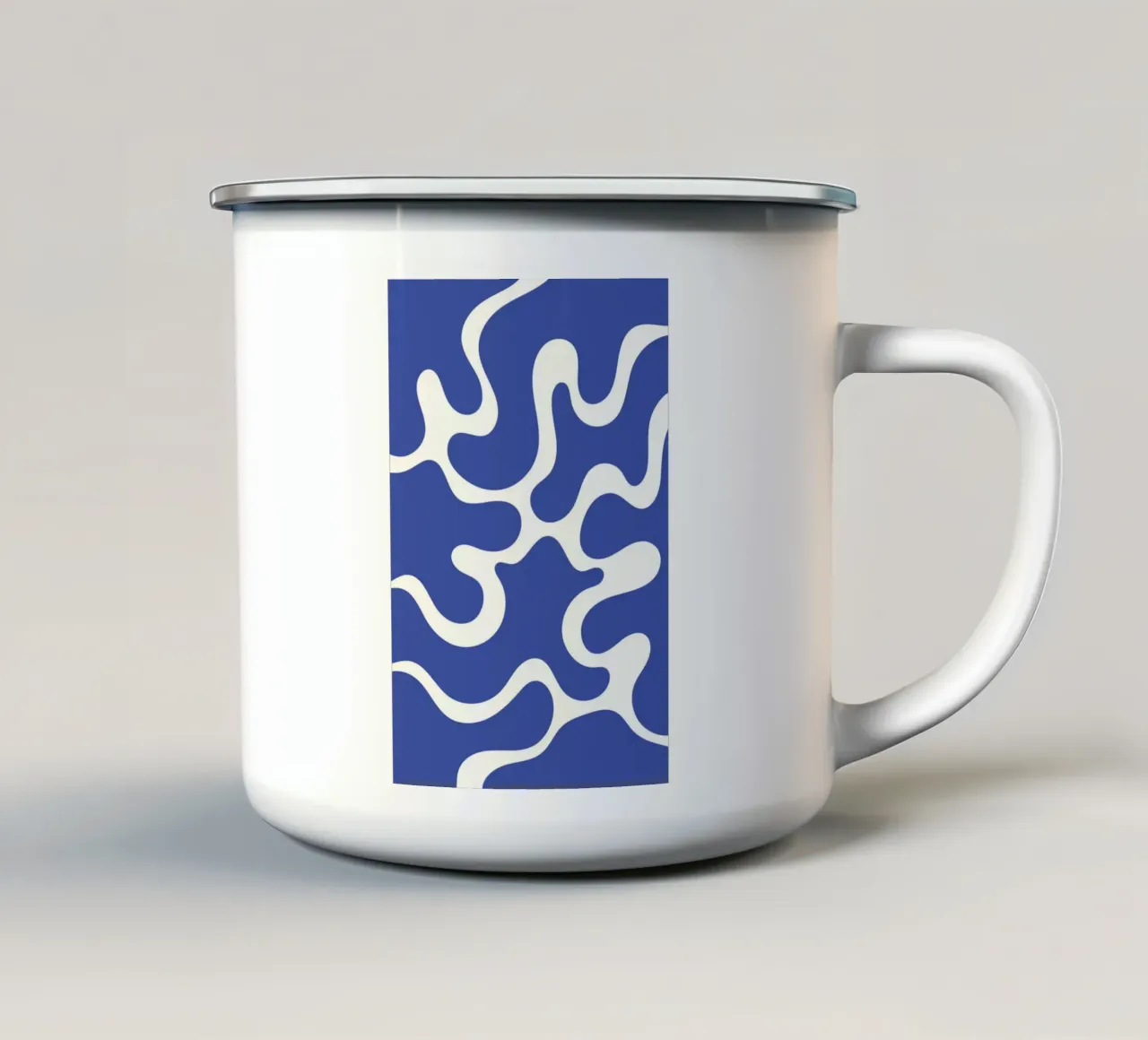 Fiume liquido blu astratto tazza in smalto da Studio Fun Boy
