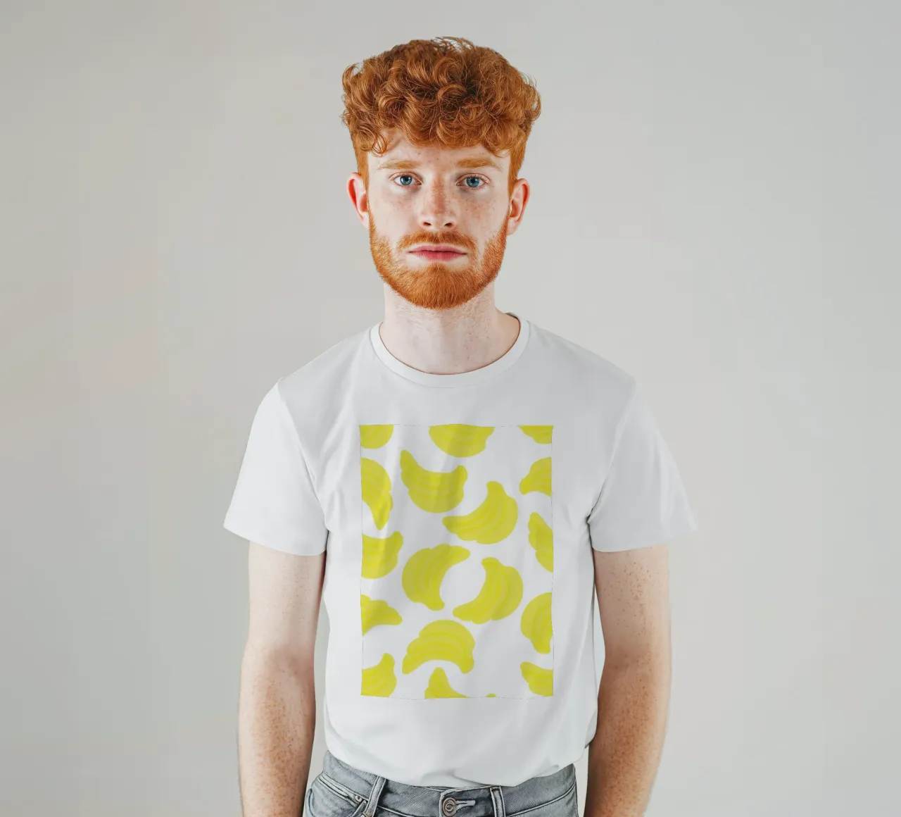 Giallo banana piatto t-shirt da Studio Fun Boy