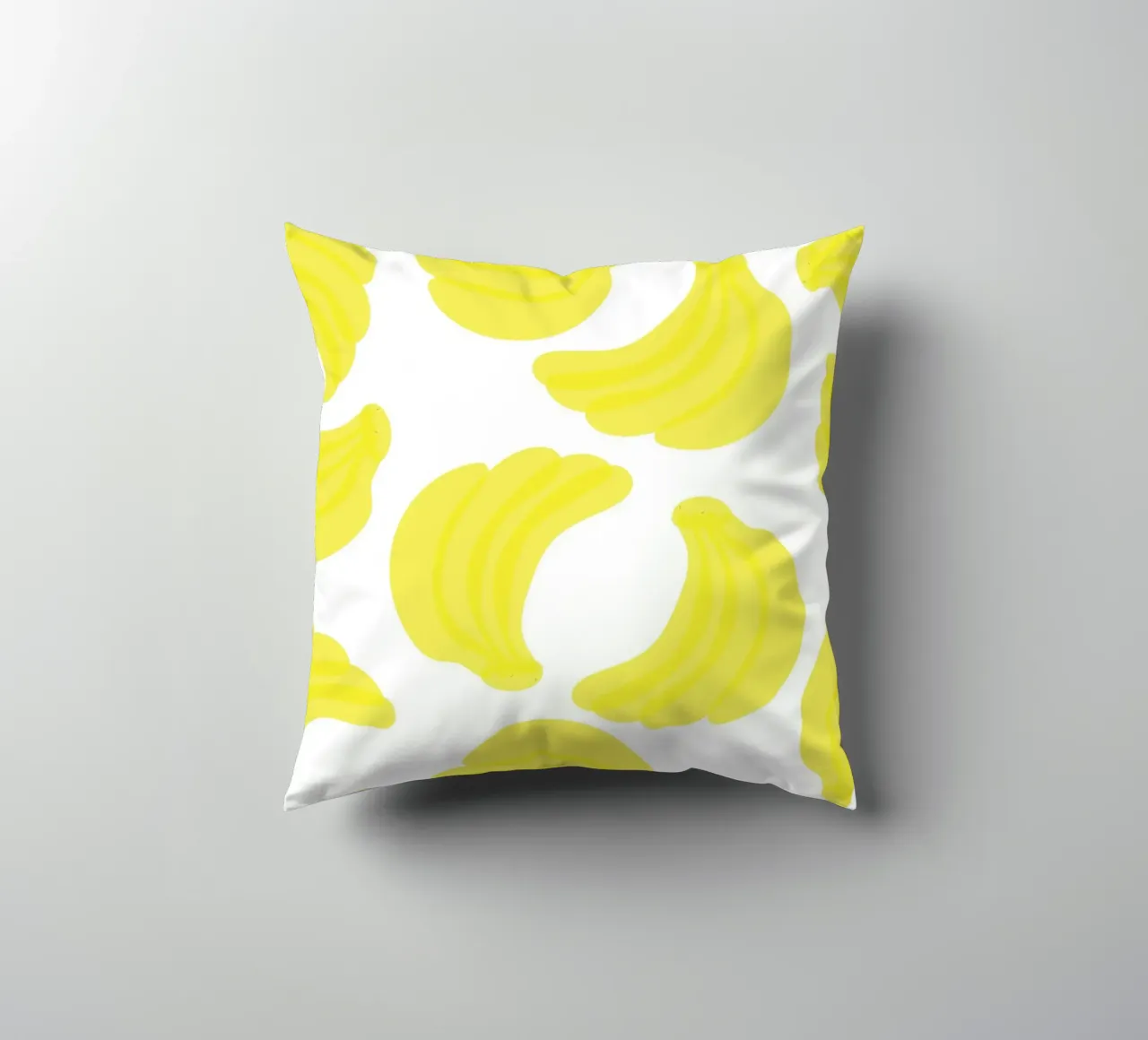 Giallo banana piatto cuscino da Studio Fun Boy