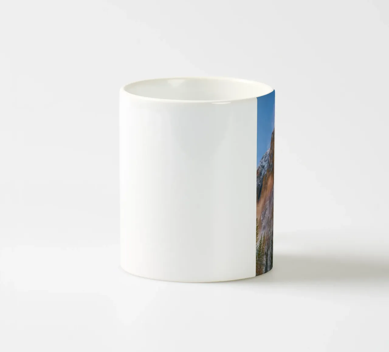 vue sur les montagnes rocheuses mug en céramique de PASMING