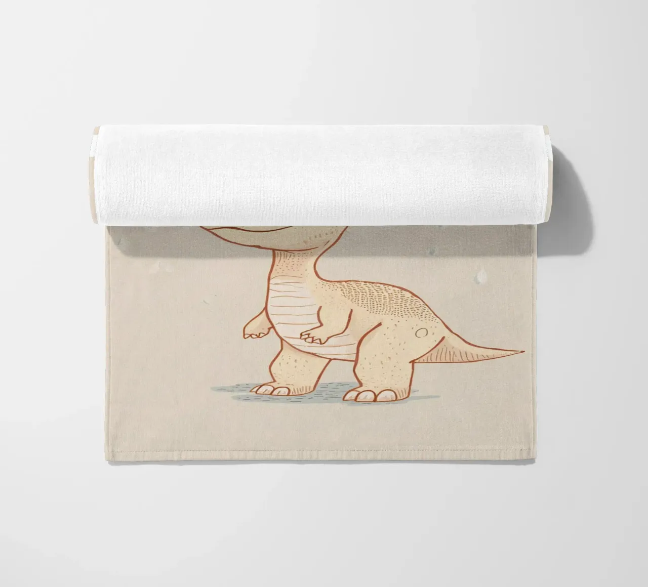 Adorabile dinosauro sotto l'arcobaleno e la pioggia telo mare da DesignDoodle