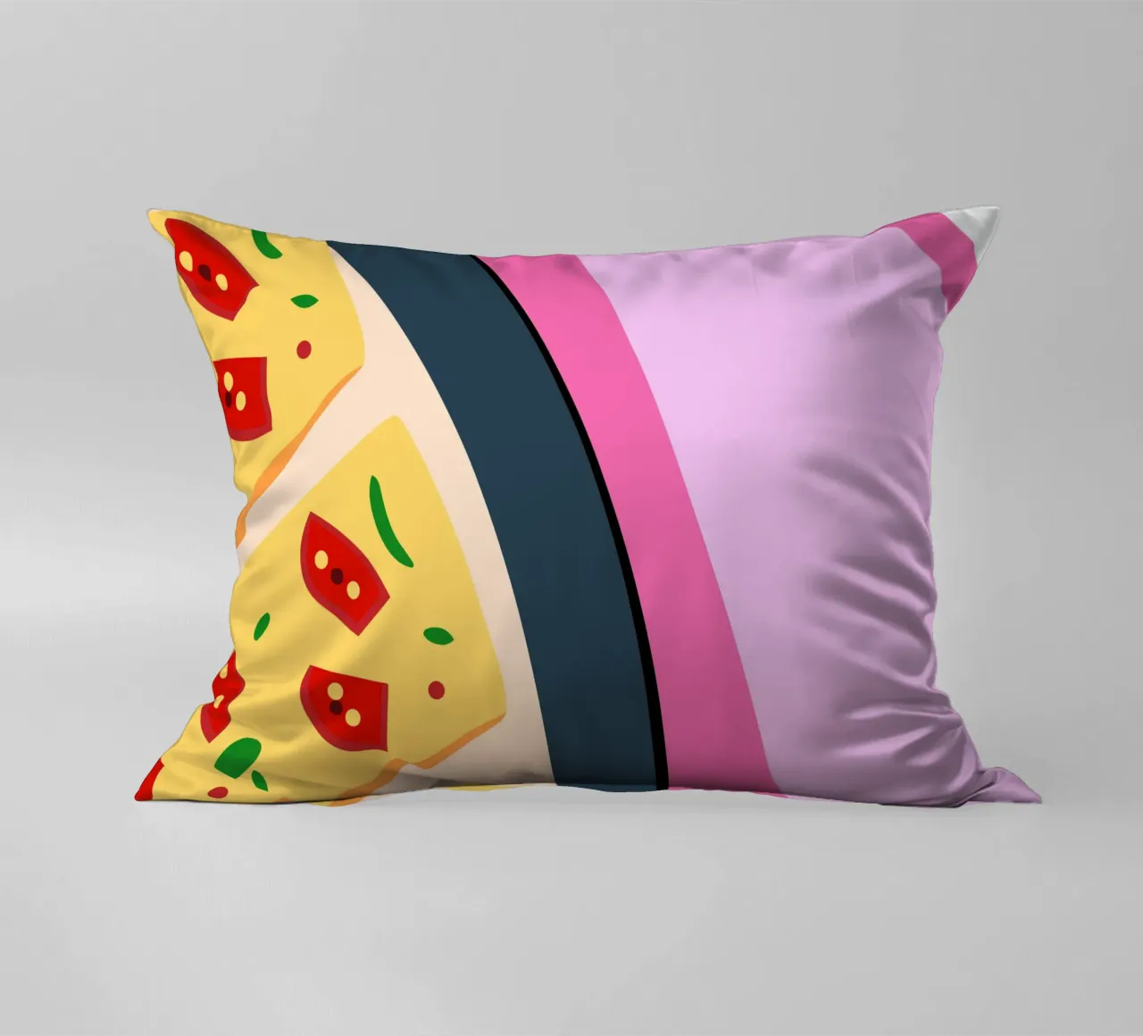 Tomato Pizza cuscino da OFFICIAL FRUIT & VEGETABLES