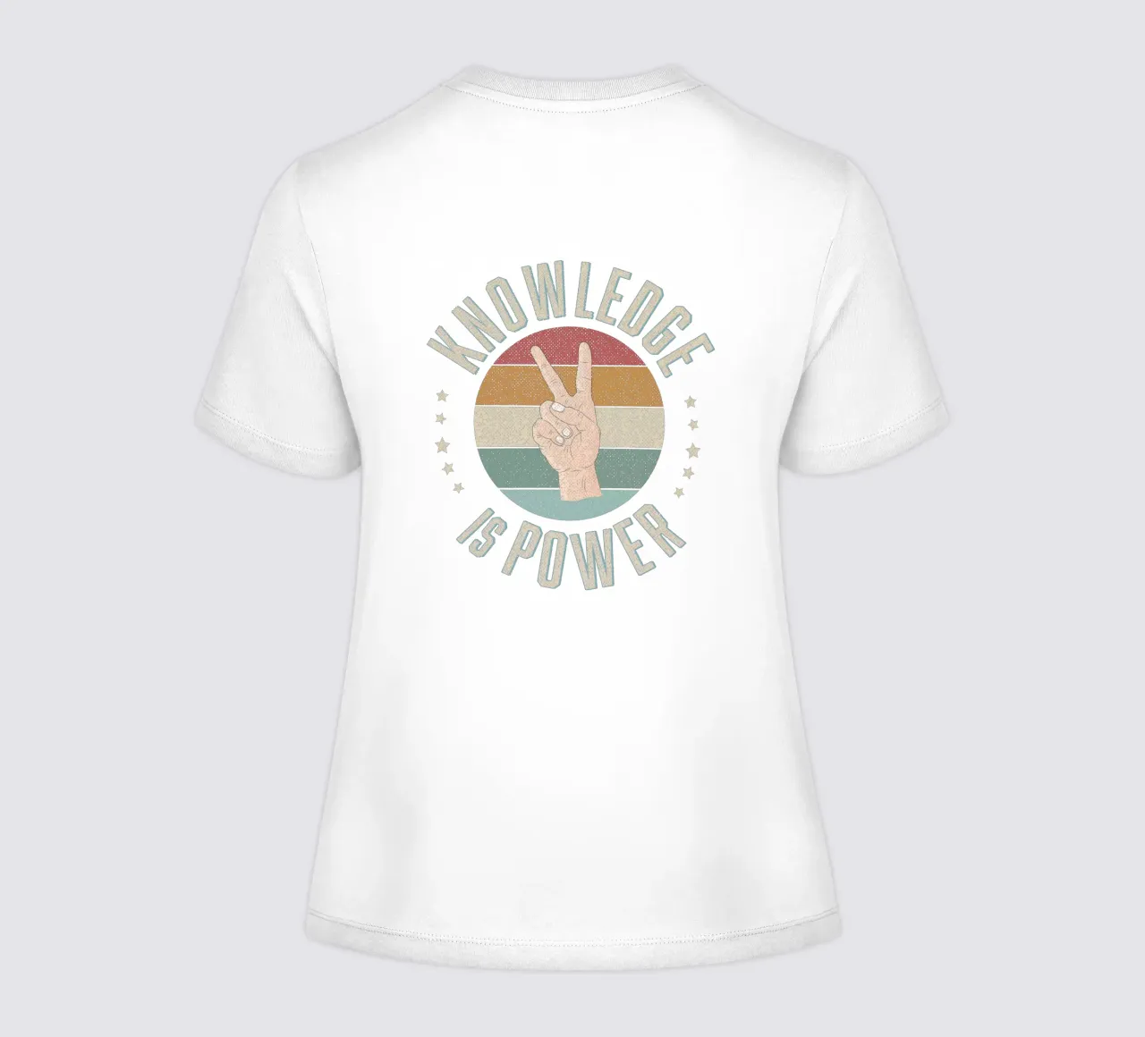 El conocimiento es poder. Saber es poder. camiseta de mujer de CalliLetters