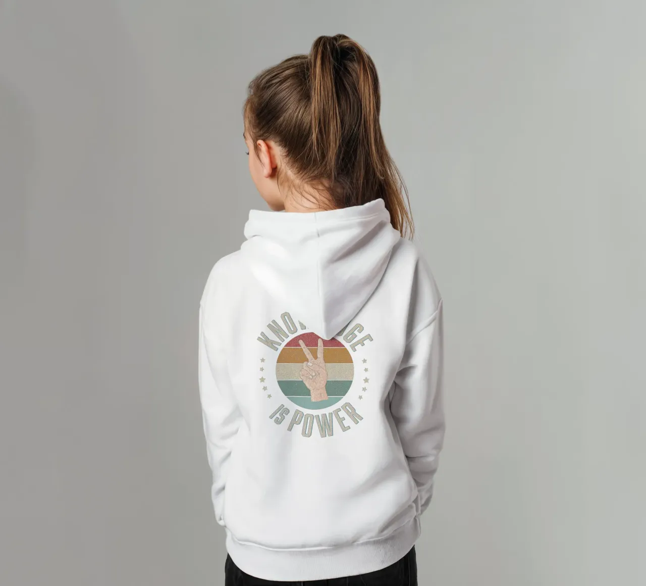 El conocimiento es poder. Saber es poder. sudadera con capucha para niño de CalliLetters