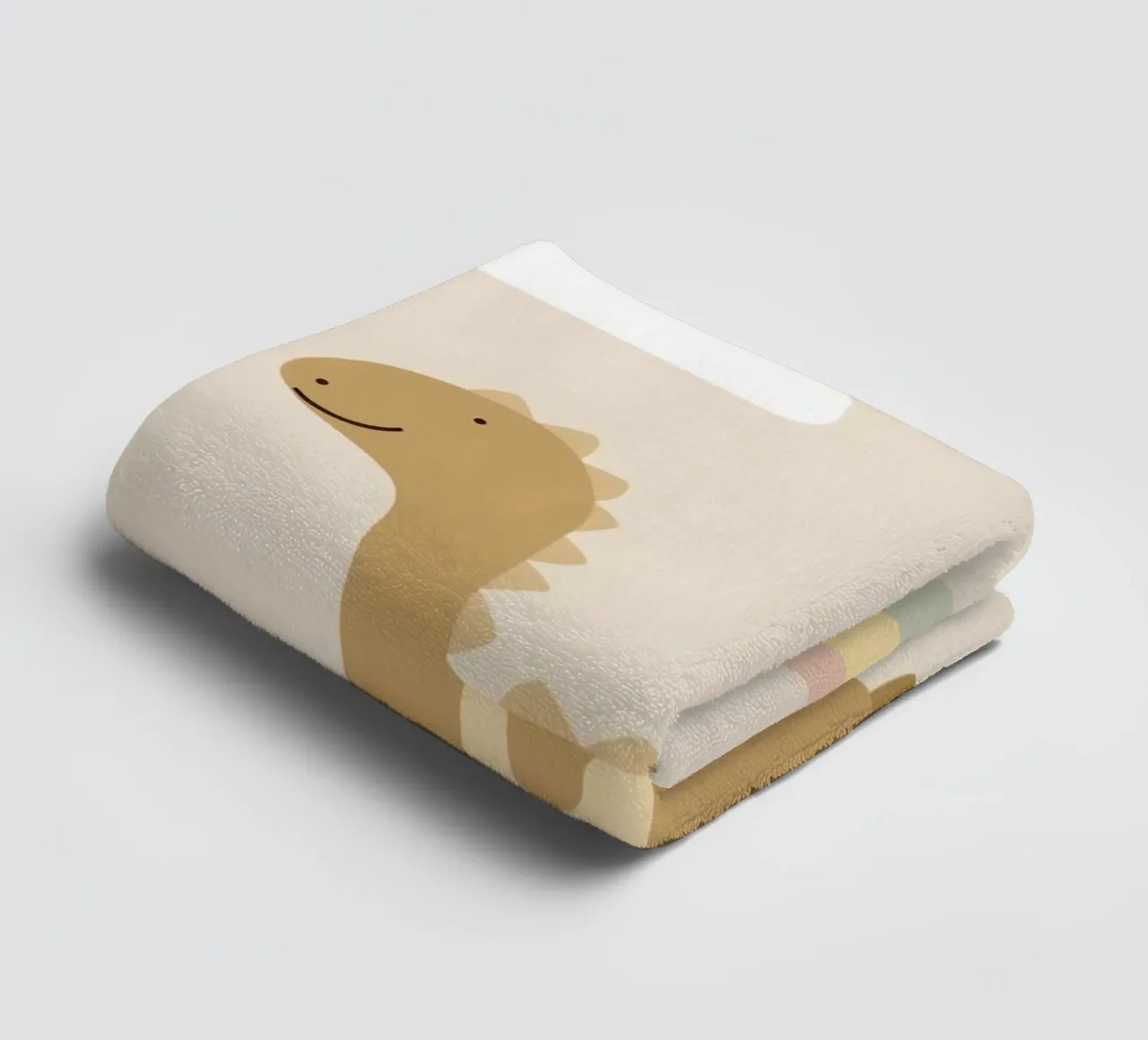 Dinosauro carino con arcobaleno e nuvole asciugamano da bagno da DesignDoodle