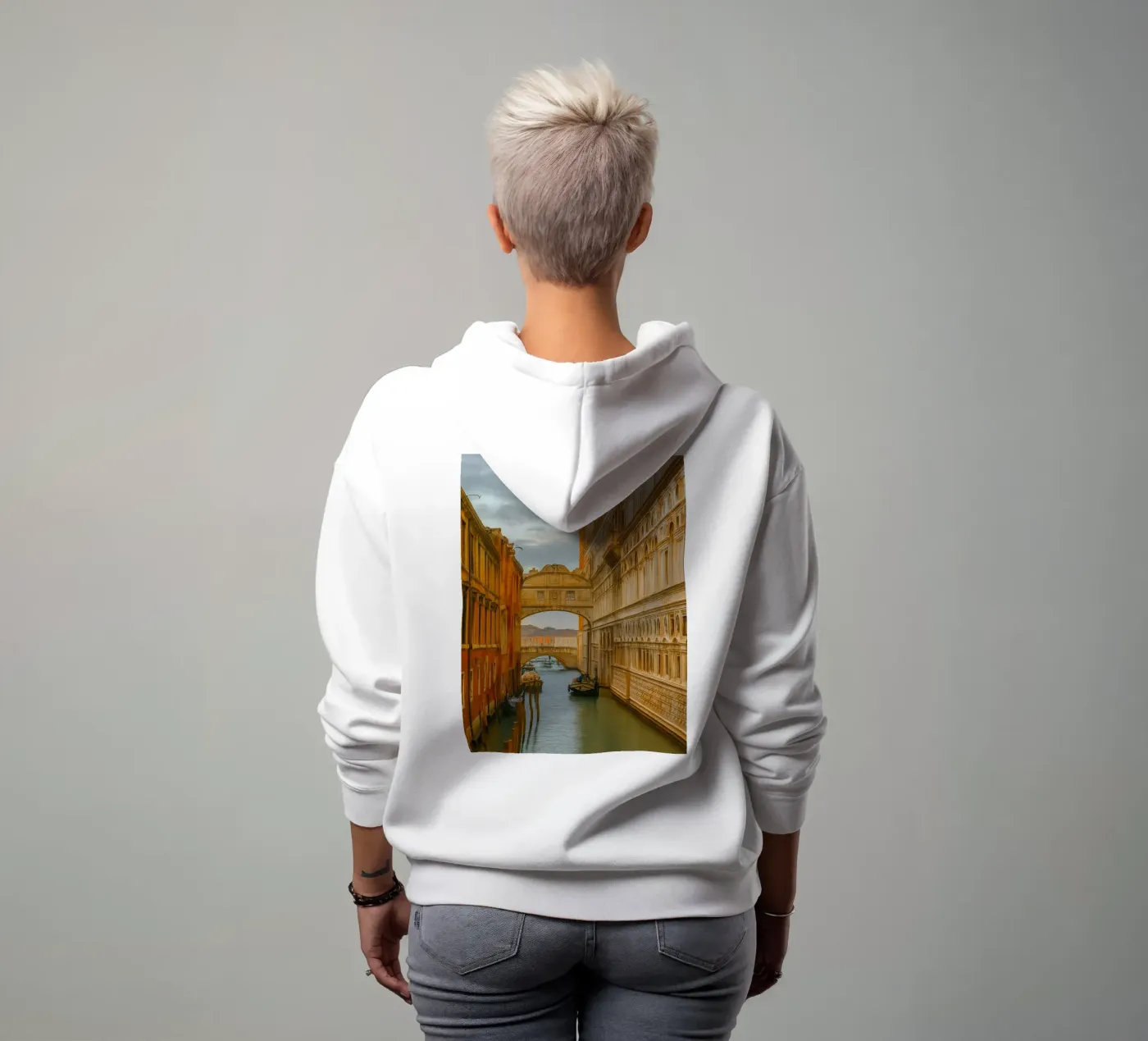 canale d'epoca tra vecchi edifici felpa con cappuccio da PASMING