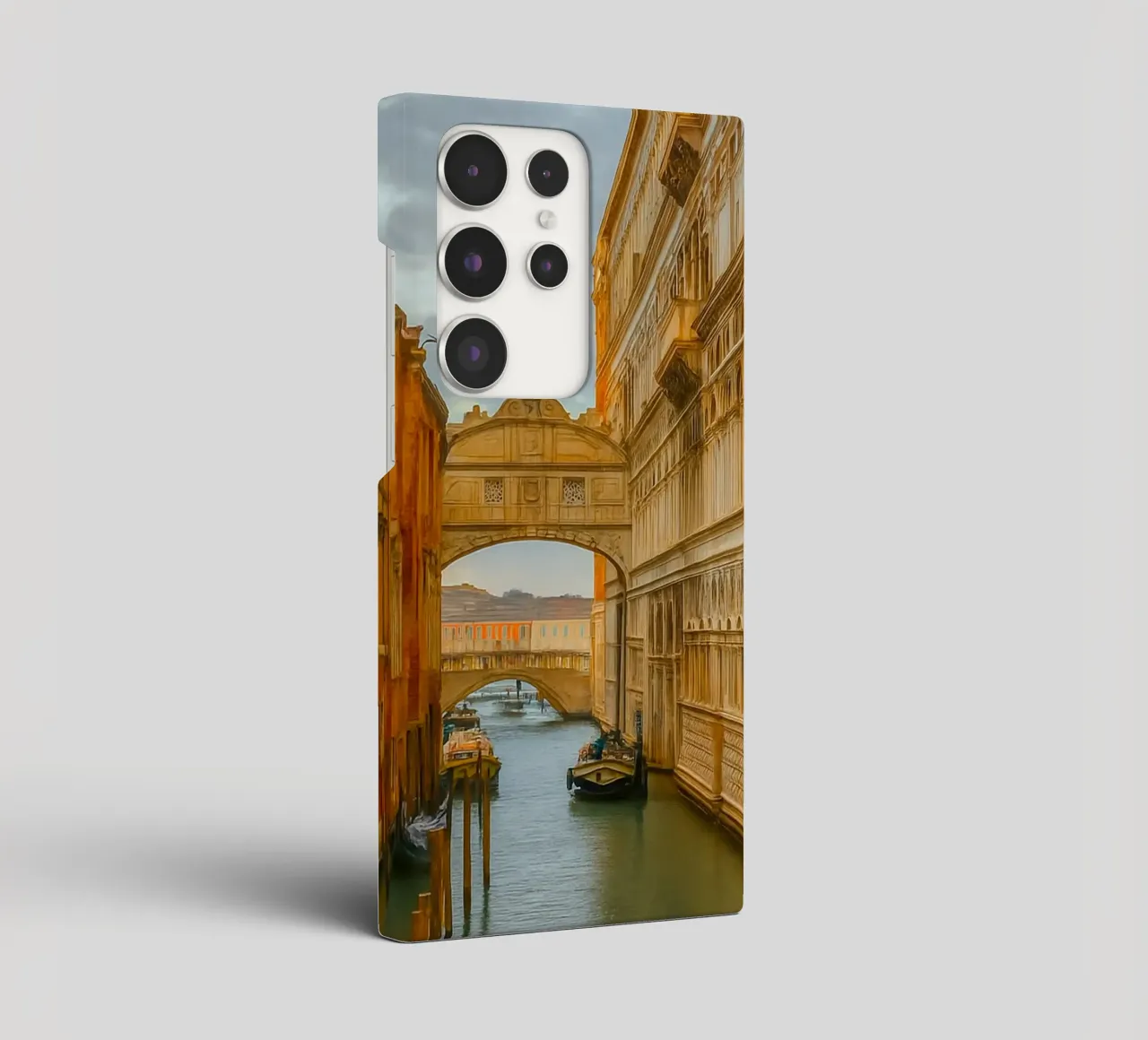 canale d'epoca tra vecchi edifici cover samsung da PASMING