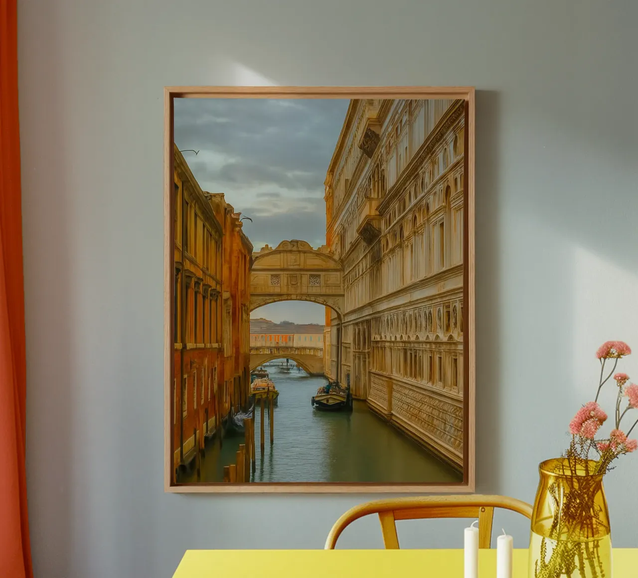 canale d'epoca tra vecchi edifici tela da PASMING