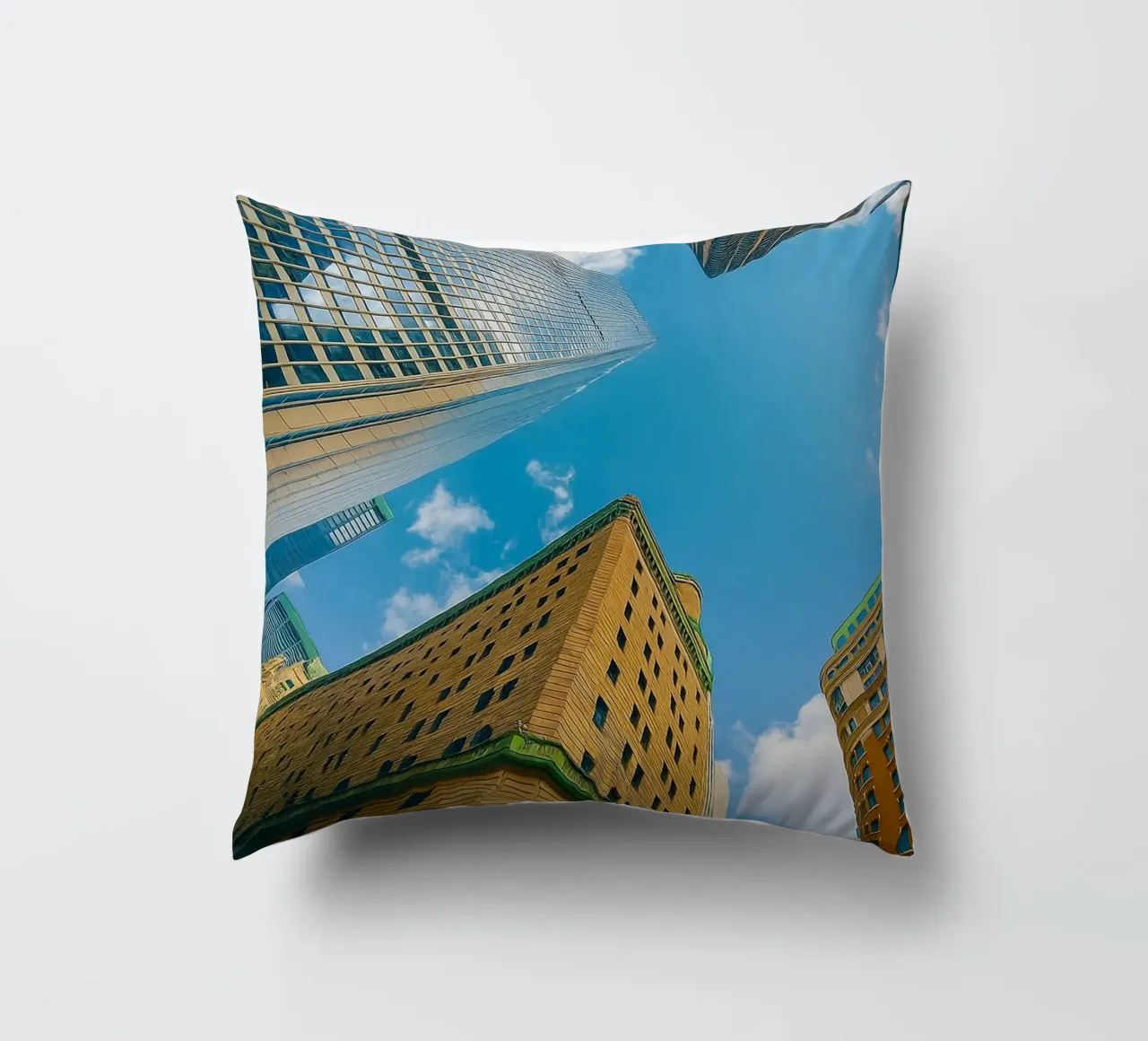 vue du ciel depuis le dessous d'un grand bâtiment coussin de PASMING