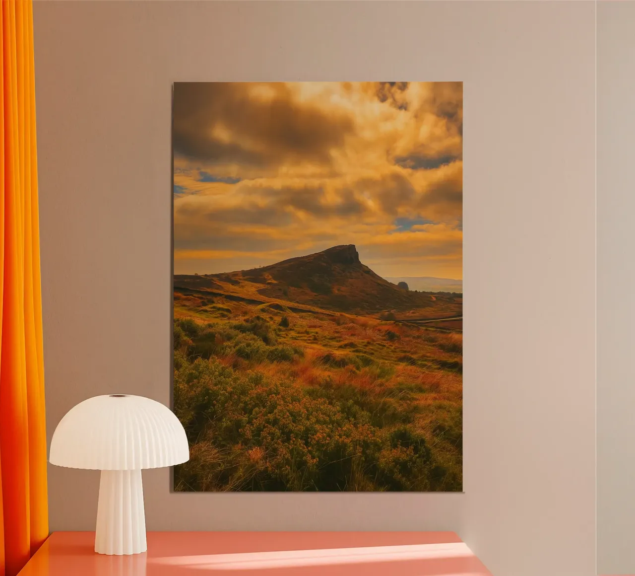 vue sur les collines rocheuses dénudées poster de PASMING