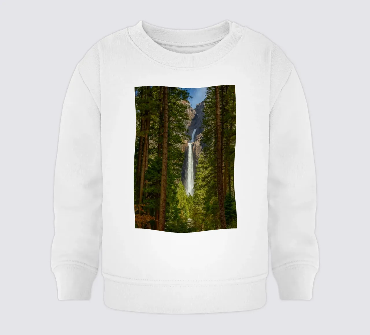 Blick auf einen Wasserfall im Wald Baby Sweatshirt von PASMING