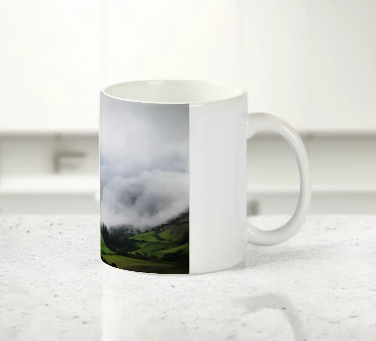 Mare di nuvole sopra Nano, Ecuador tazza in ceramica da art picture